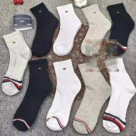 Tommy Hilfiger Comfortable Simple Casual Mid-Calf Socks-4630